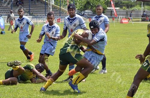 Jope Naseara on attack for Ba Provincial Free Bird Institute against Ratu Sukuna Memorial School during the Fiji Secondary Schools Rugby League quarter-final at Prince Charles Park in Nadi yesterday. Picture: BALJEET SINGH