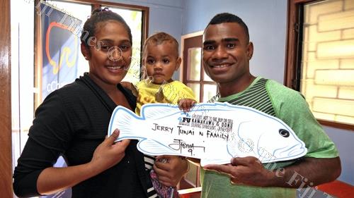 Fiji 7s Captain Jerry Tuwai and his family take the 4FJ pledge not to eat kawakawa and donu during breeding season. Picture: SUPPLIED