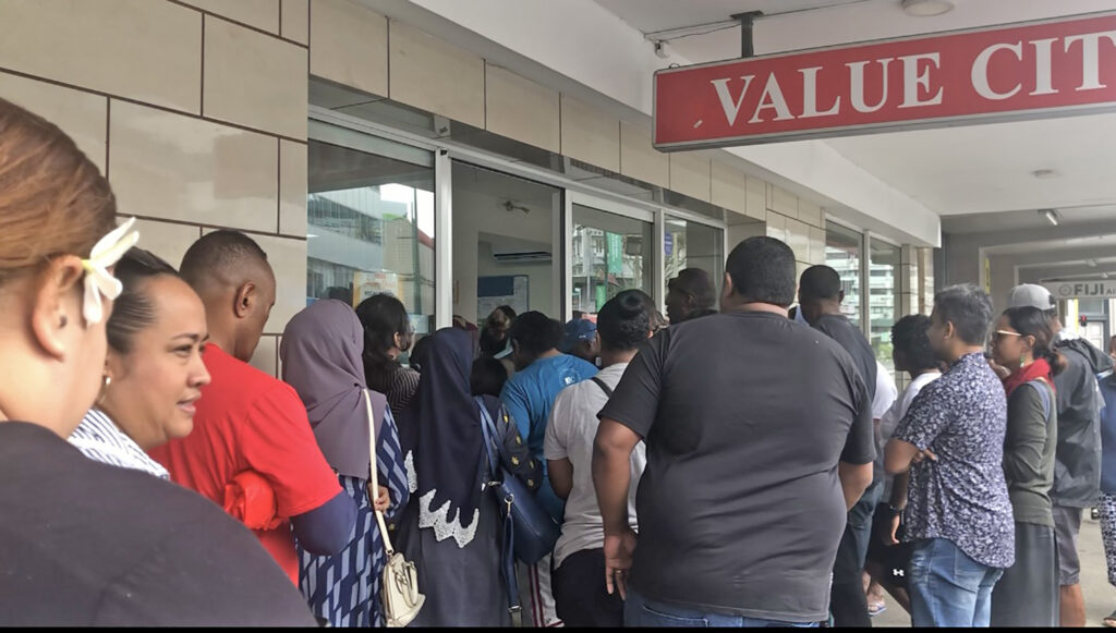 Shoppers turn up in numbers The Fiji Times