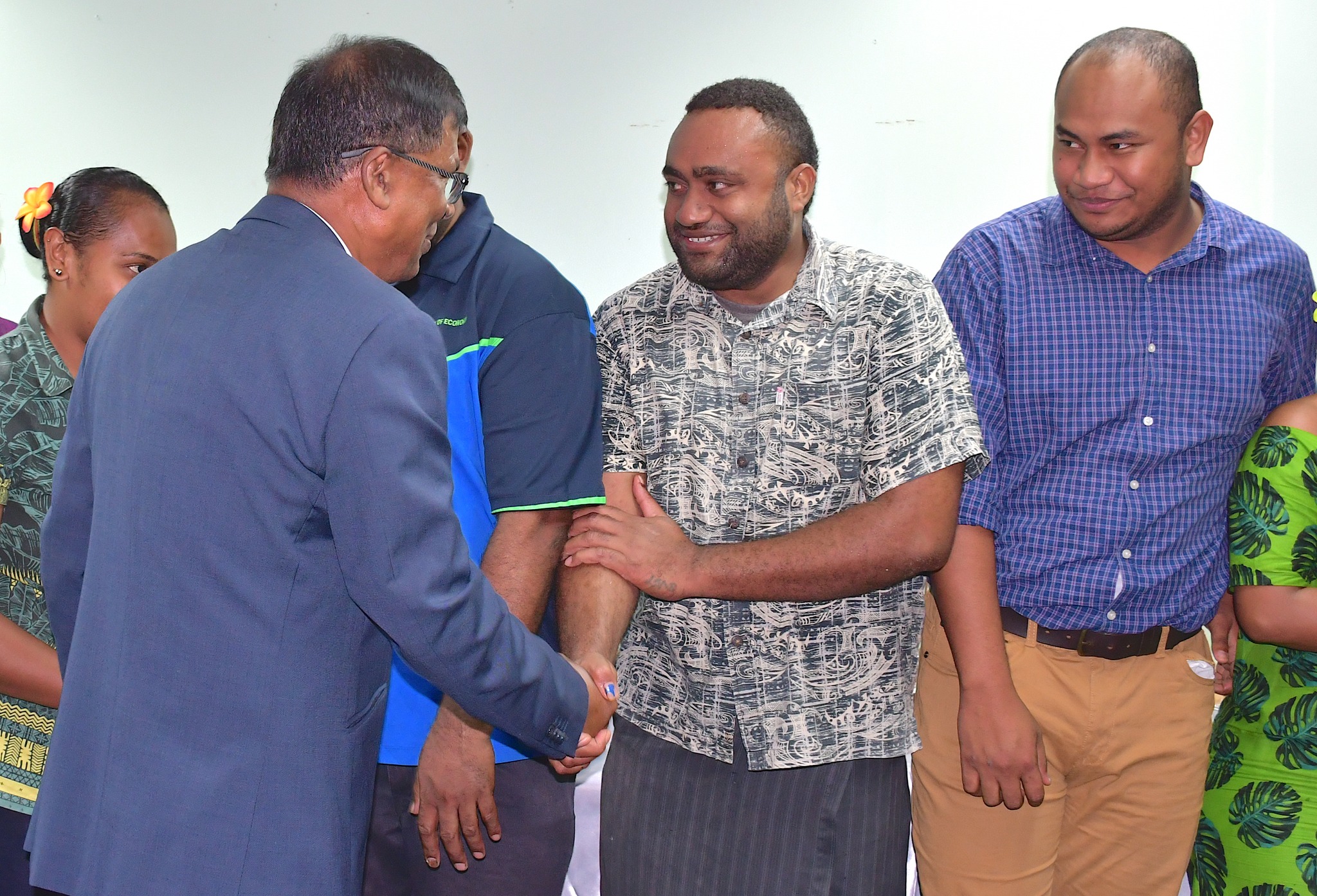 Prof Biman meets ministry staff; change will be done carefully through