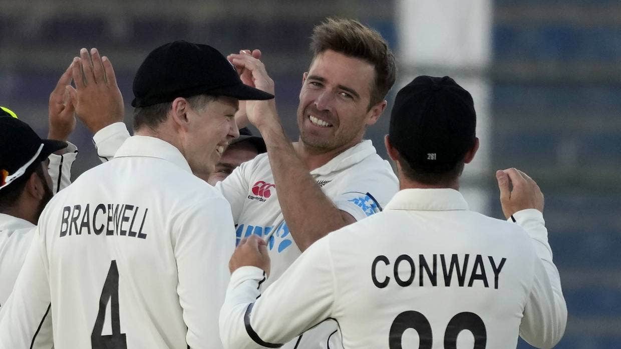 Tim Southee explains why Black Caps delayed taking new ball in dramatic