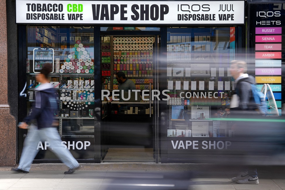 elfbar nachfüll pod läuft aus Disposable vapes ban comes into force - here's everything you need to know main image 1