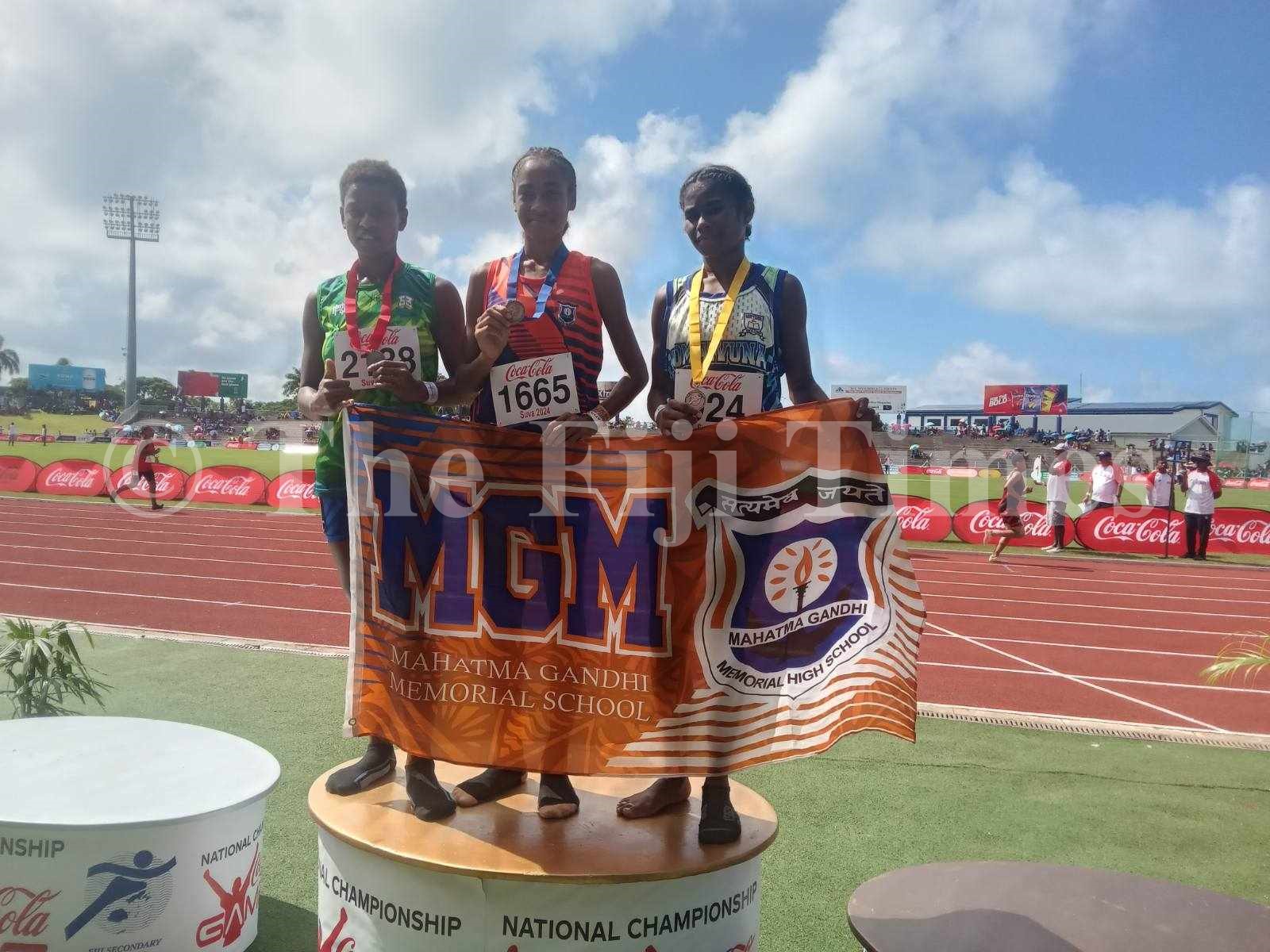 2025 CocaCola Games Simpson creates new games record in 1500m The