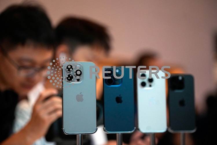 Apple pins hopes on AI for iPhone upgrades as China sales falter