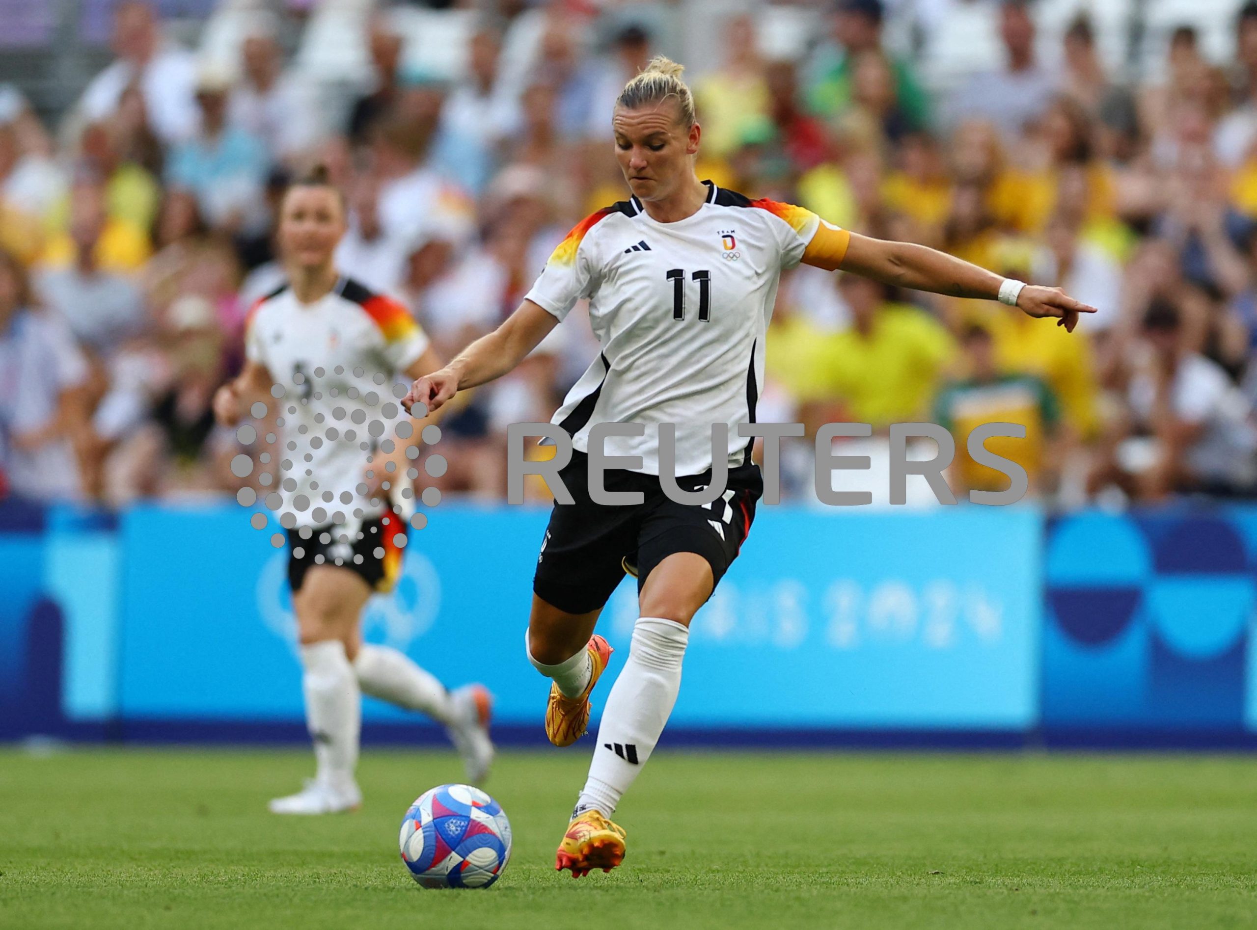 Germany Captain Popp To Retire From International Football The Fiji Times