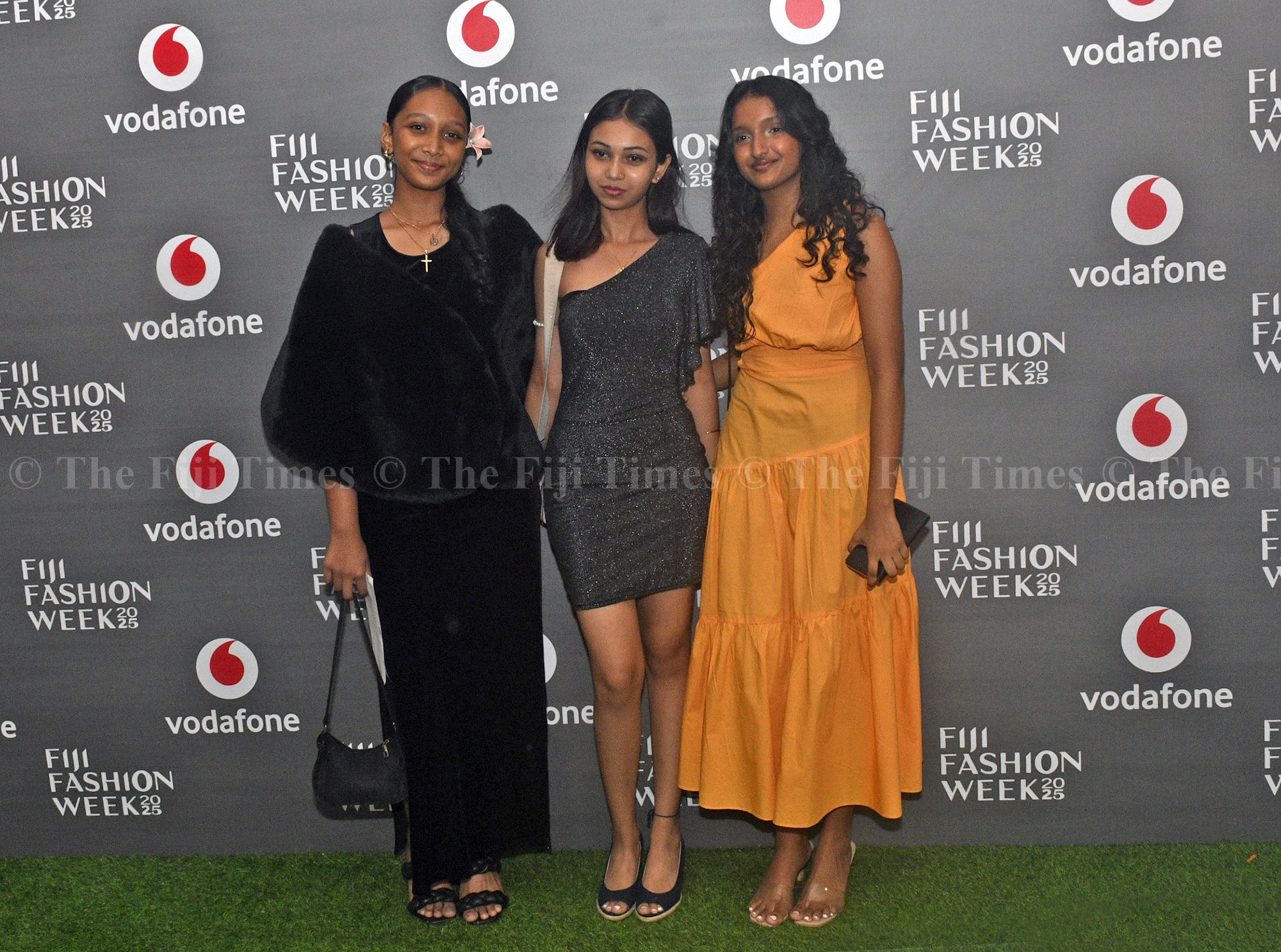 Fiji Fashion Week Resort Luxe show-online 01