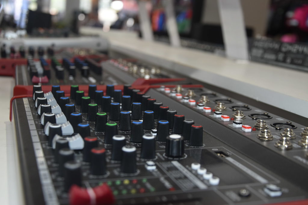 Bringing Italian audio innovation to Fijian consumers