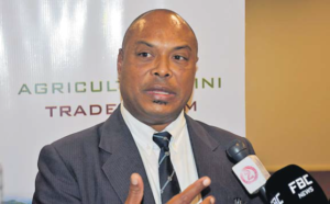 Acting Deputy Secretary Operations at the Ministry of AgricultureDr Tekini Nakidakida speaks to the press during the Agriculture
Mini Trade Forum at the Novotel convention in Lami last week.
Picture: KATA KOLI
