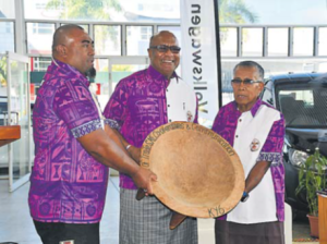 DPM and Cooperatives Minister Manoa Kamikamica receives token of appreciation from KY6 elders. Picture: SOPHIE RALULU