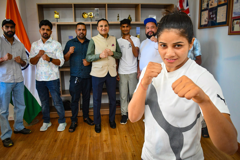 Bout promises fireworks