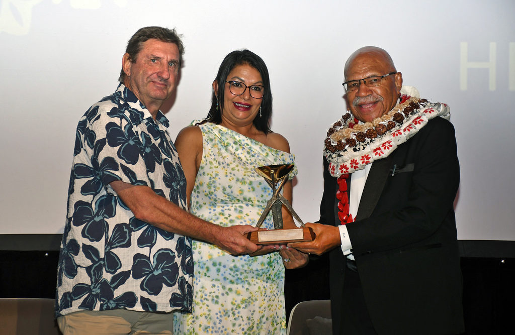 Turning the tide | Mark and Janice Hinton transform Wailoaloa Beach